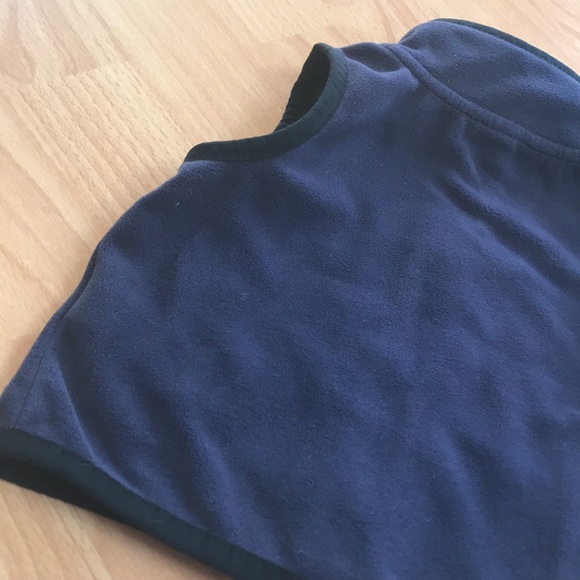 8/$25 Carter’s Blue Fleece Vest 6 Months - Picture 9 of 10